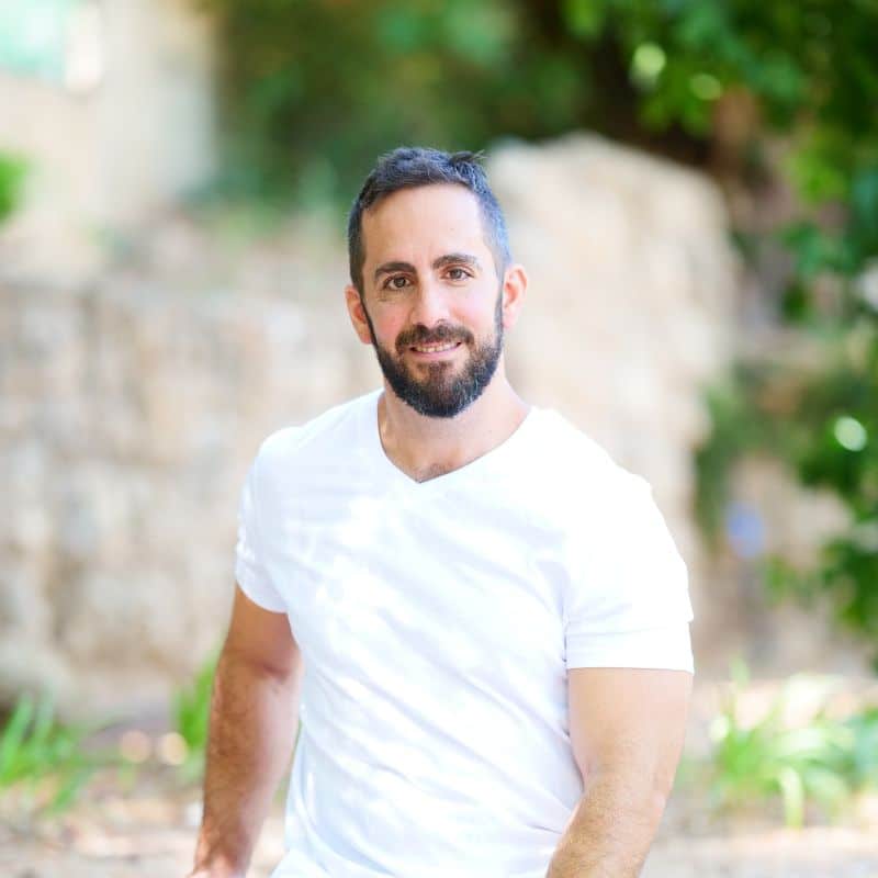 יואב חסיס - מי אני